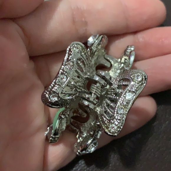 Beautiful jewelled hair clips bundles of 3 - Picture 8 of 10